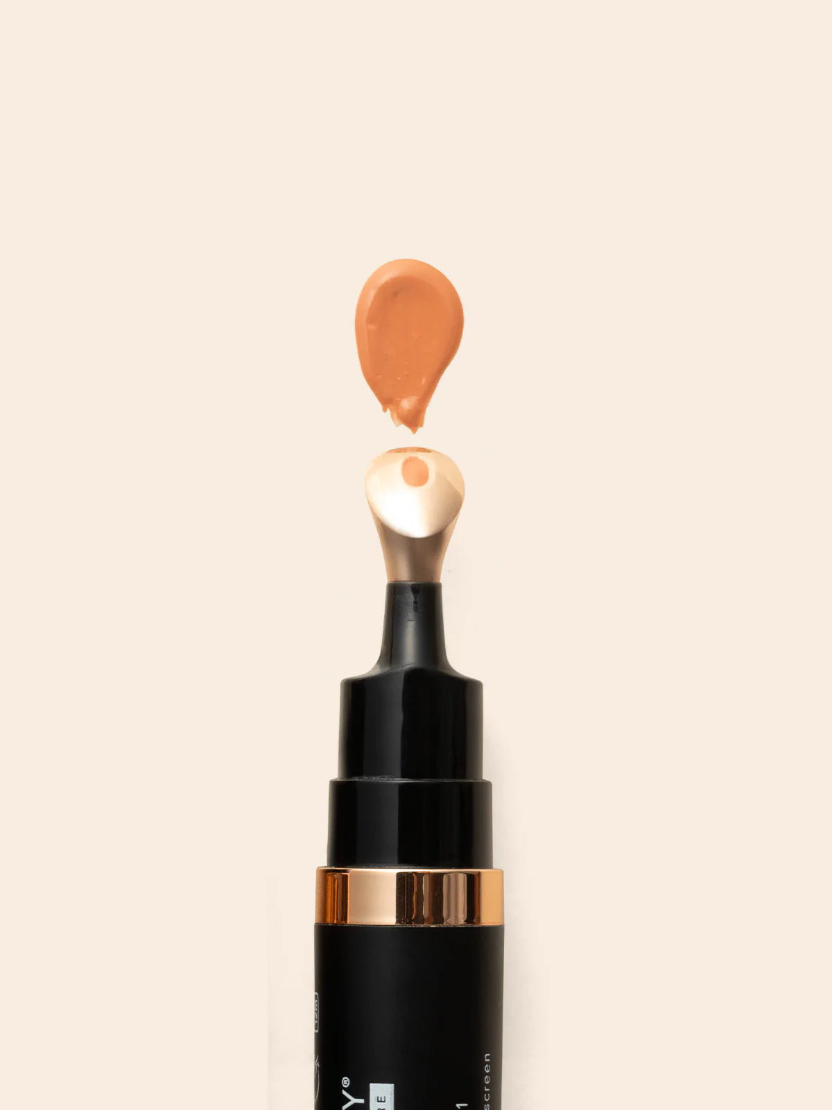 Luminous Eye Corrector SPF®️ 41 - Deep