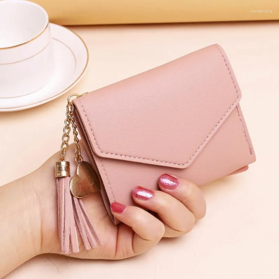 Elegant Compact Wallet with Tassel Bowlift