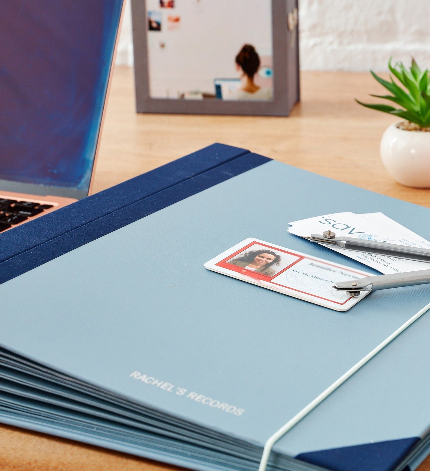 Multifunctional document manager🗂️