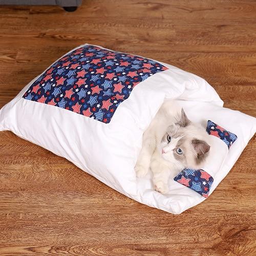 Comfortable Cat Sleeping Bag - SnugKitty Bowlift