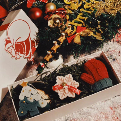 🎅Last Day Sale 40% Off❄Christmas three-piece scented candle gift set🦌