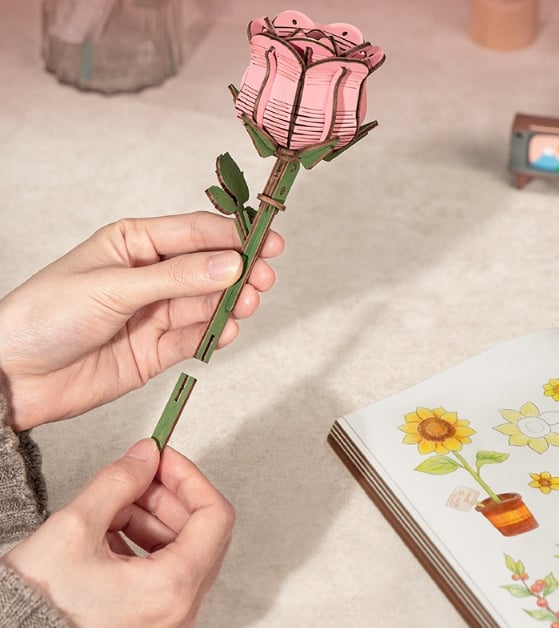 Wooden Flower Building Toy Botanical Collection