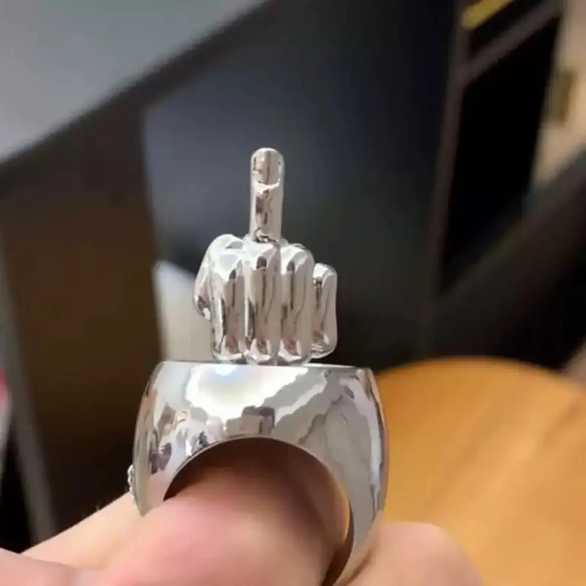 🔥Hot Sale 40% OFF✨Fun Spinning Rings