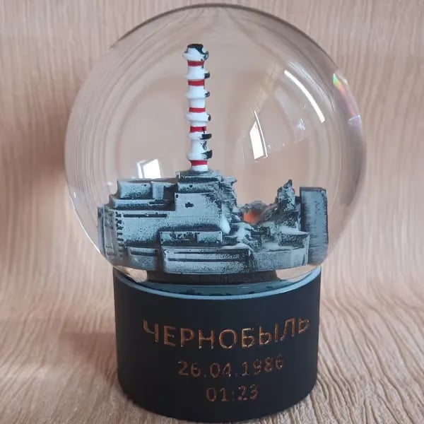 🔥LAST DAY 40% OFF - Chernobyl Snow Globe