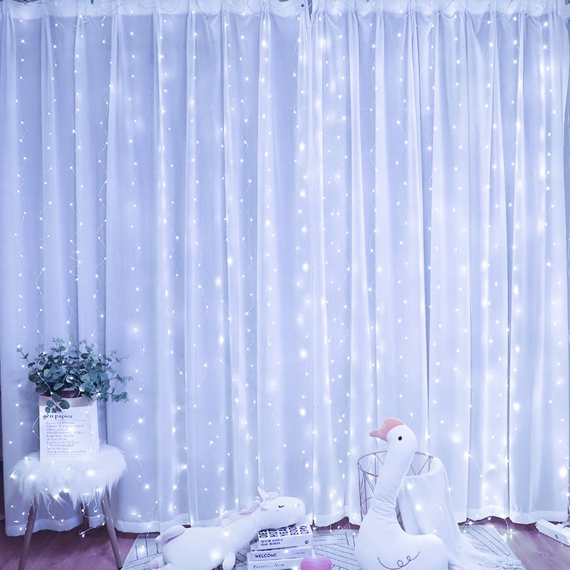 Merry Glow Christmas Curtain Lights