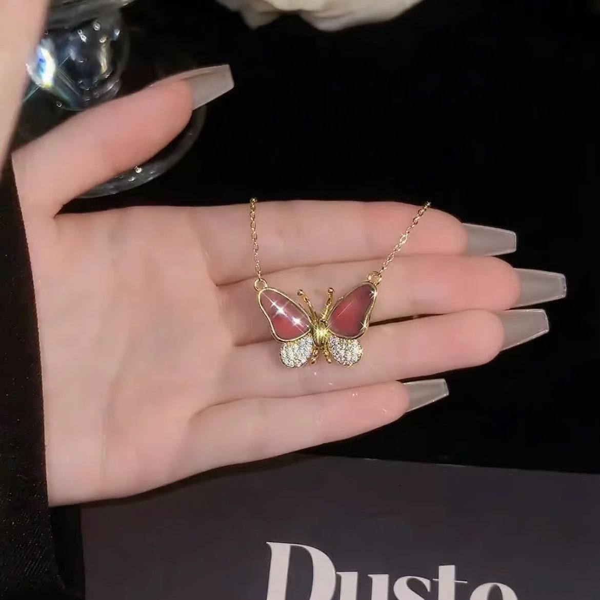 🦋 Color Changing Butterfly Necklace 📿