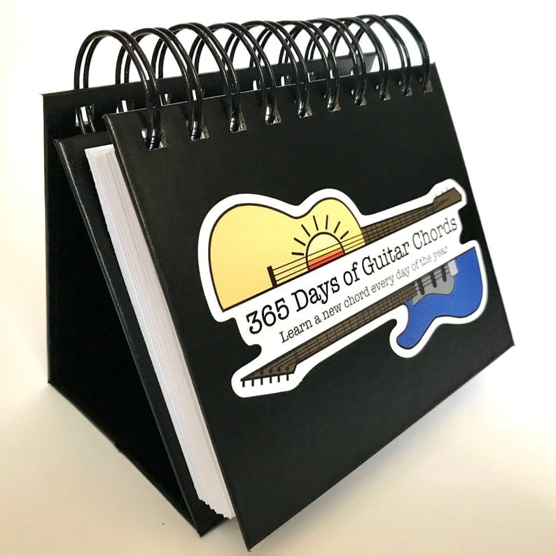 🔥Last day 40% off📢365 Day Guitar Chord Practice Calendar 🎁